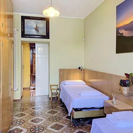 Finestra Sul By Interhome Lägenhet Bellano